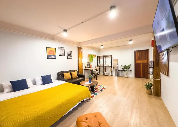 Dec At Bangsue Apartment Bangkok